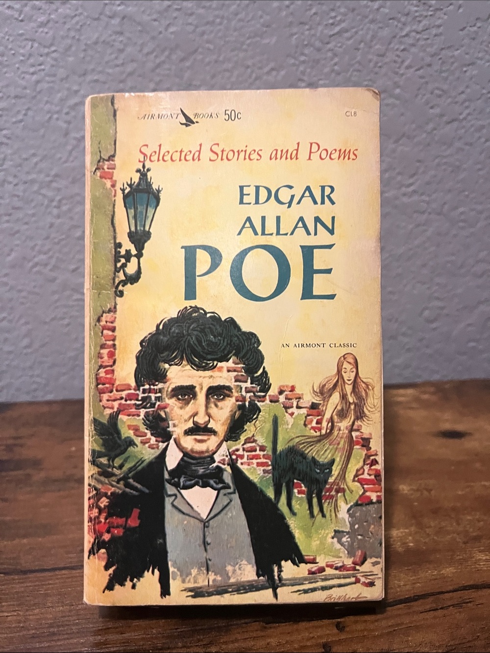 Edgar Allan Poe Selected Stories and Poems - Cream Cover,